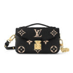 【高品質】新作♪人気【LOUIS VUITTON】メティス イースト ウエスト ポーチ M46596
