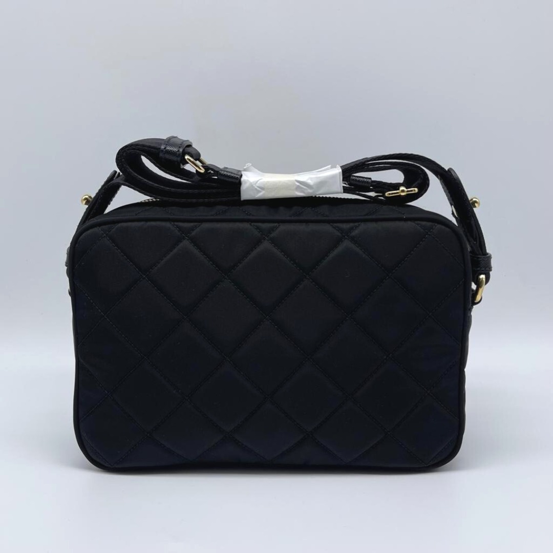 16060374919055280737302460_1 【高品質】PRADA プラダバッグお買い得! 完売される前に是非お早めに - 画像 (1)