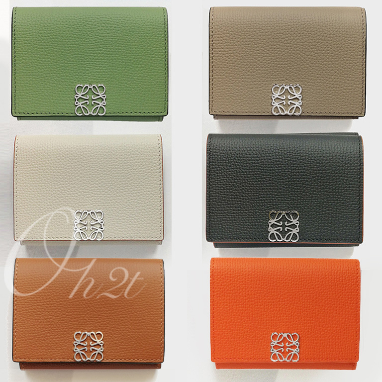 16060374933948415601962460_1 【高品質】LOEWE アナグラム トリフォルド 6 cc ウォレット - 画像 (1)