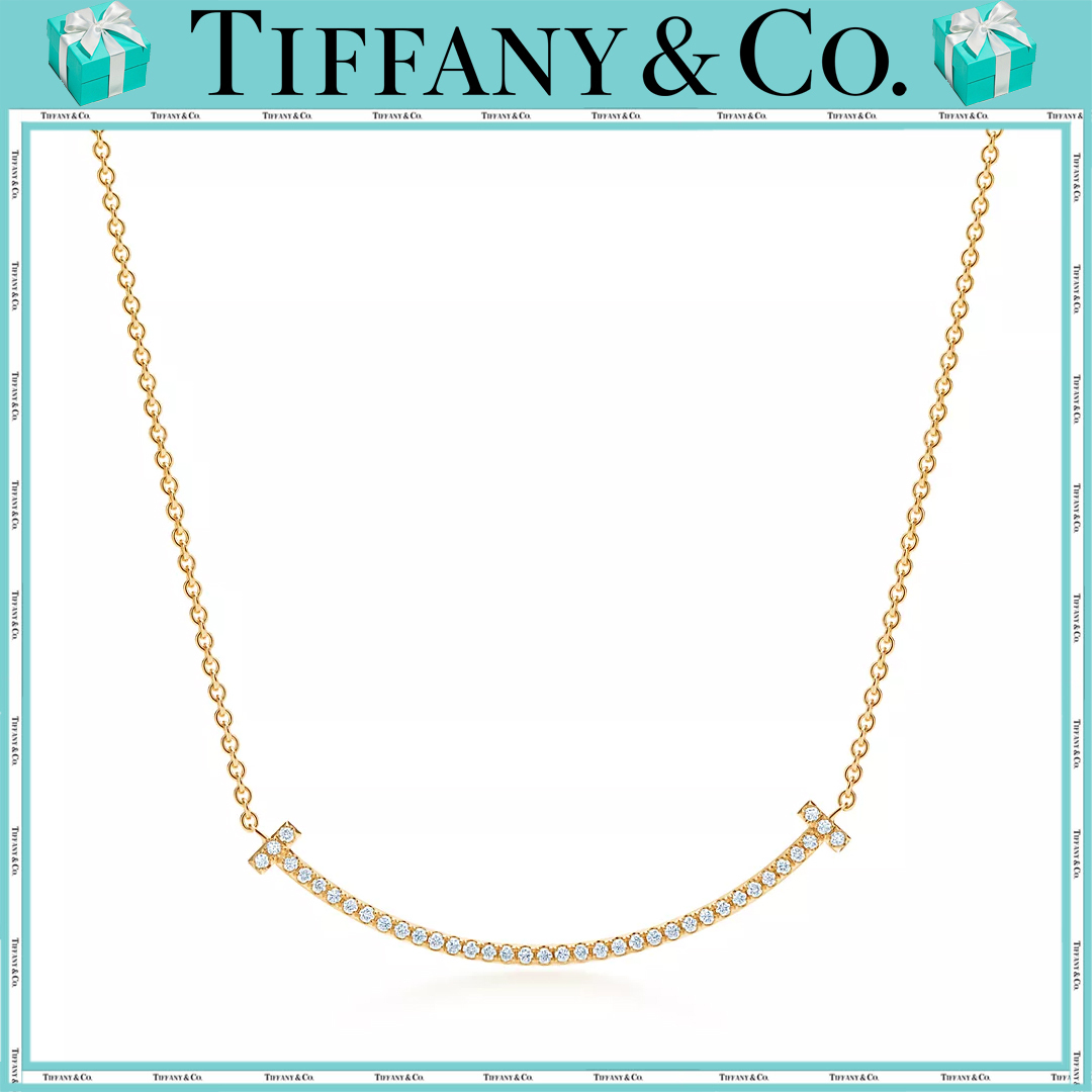 16062054586723920845961820_1 【高品質】【国内発送/直営店】スマイル ペンダント イエローゴールドにダイヤモンドをセッティング(スモール) - 画像 (1)