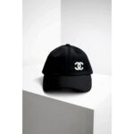 シャネル（Chanel）クラシック ダブルCロゴ ブラック ベースボールキャップ