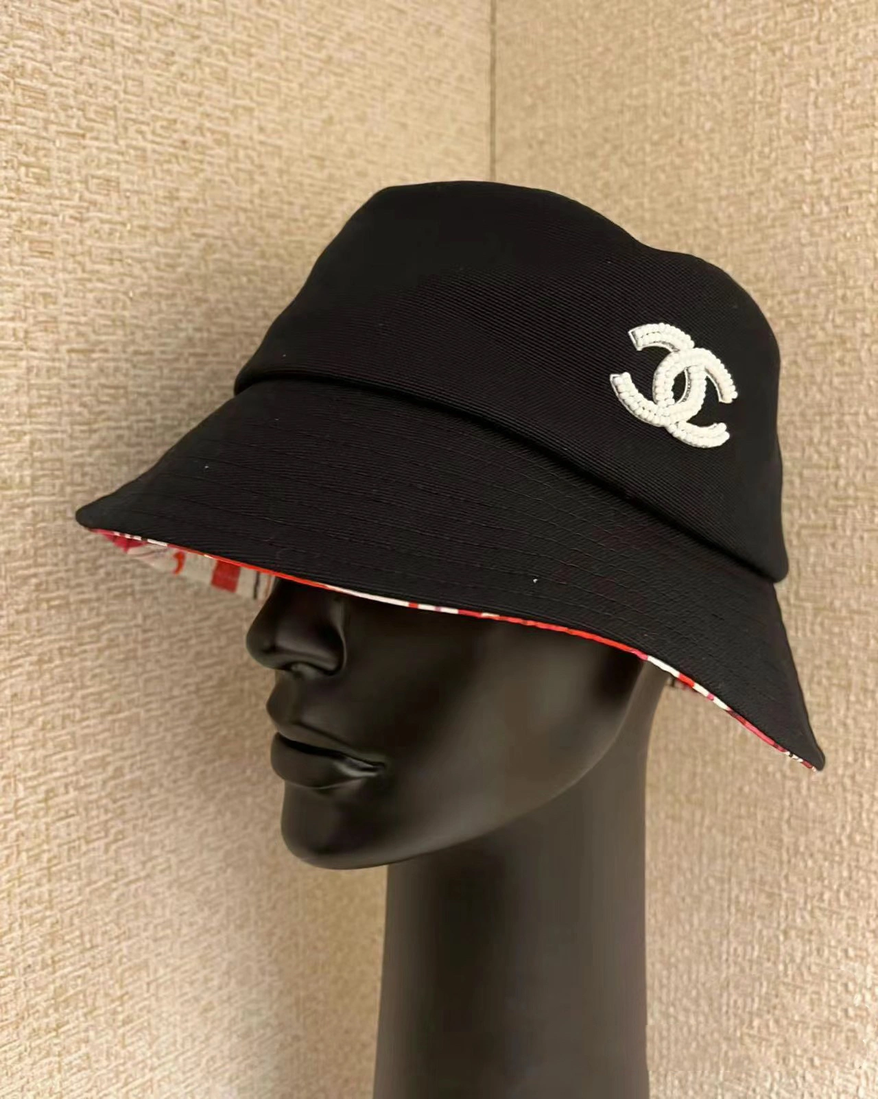 16069770556718928862741820_1 男女兼用【Chanel】 シャネル 23S バケットハット - 画像 (1)