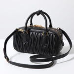 MIUMIU (ミュウミュウ)  新作 ショルダーバッグ アルカディ MATELASSE マテラッセ 5BB142 N88 レディース レザー ハンドバッグ 鞄 F0002/NERO