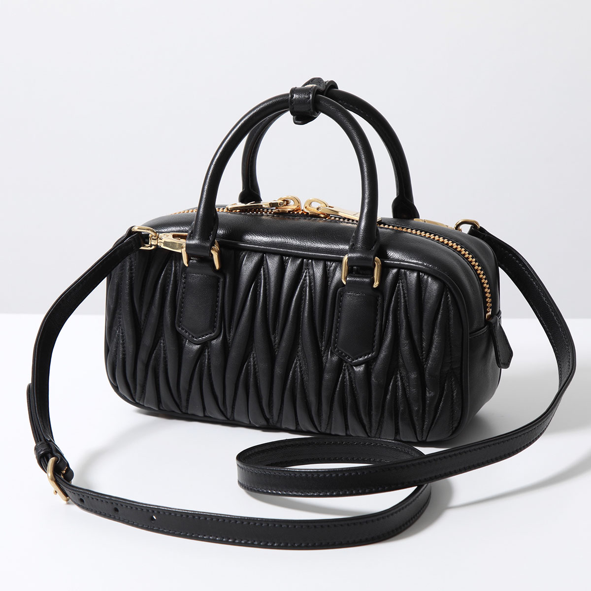 16069781339934270922691820_1 MIUMIU (ミュウミュウ) 新作 ショルダーバッグ アルカディ MATELASSE マテラッセ 5BB142 N88 レディース レザー ハンドバッグ 鞄 F0002/NERO - 画像 (1)