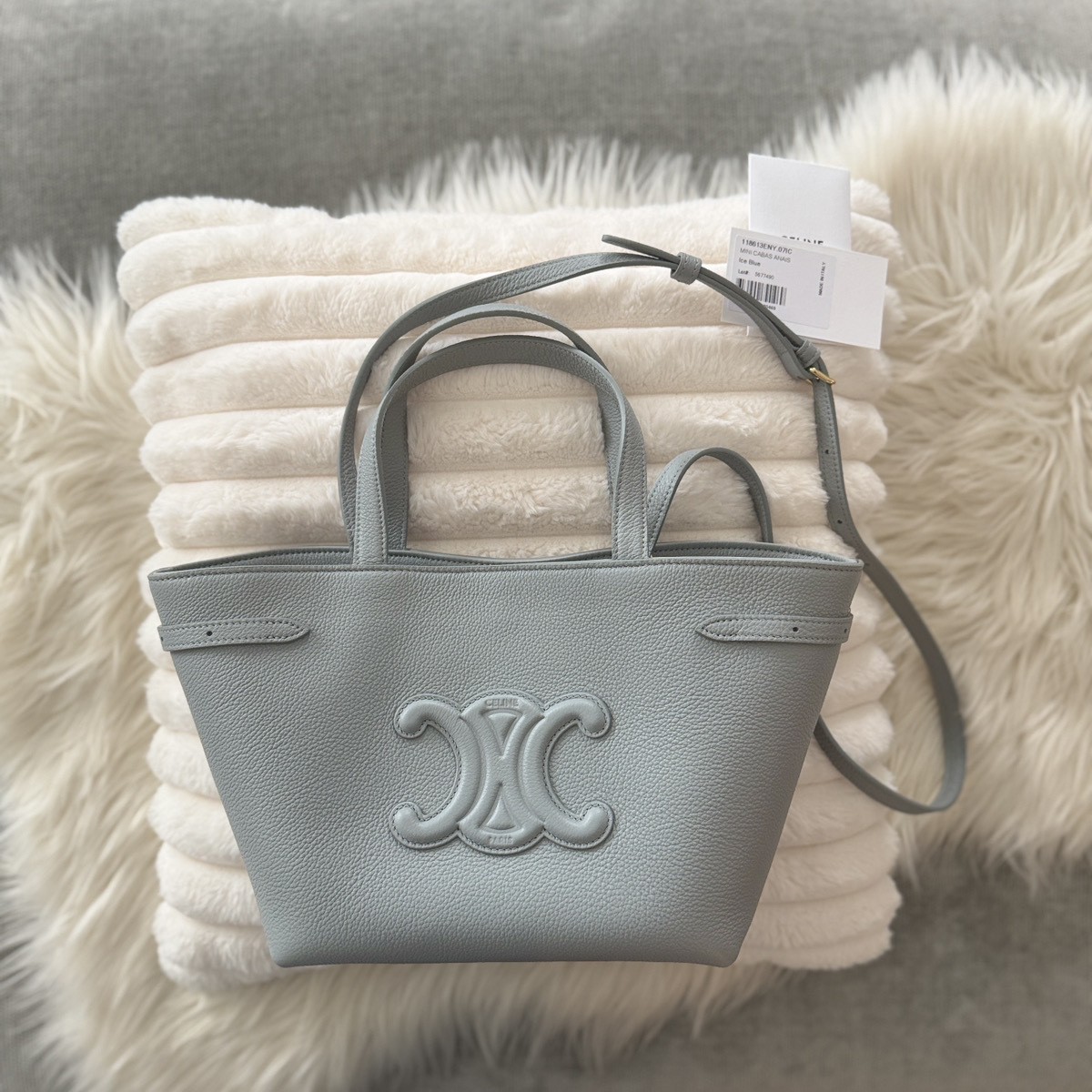 16070263696129301357351820_1 関税込国内発送★CELINE ミニ カバ キュイル トリオンフ - 画像 (1)