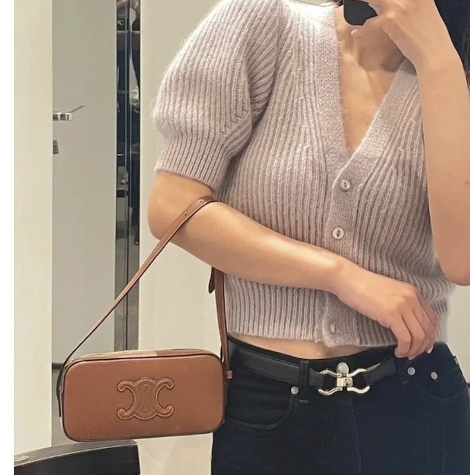 16070263946210986365921820_1 【VIPセール】CELINE(セリーヌ)トリオンフキュイルショルダ - 画像 (1)