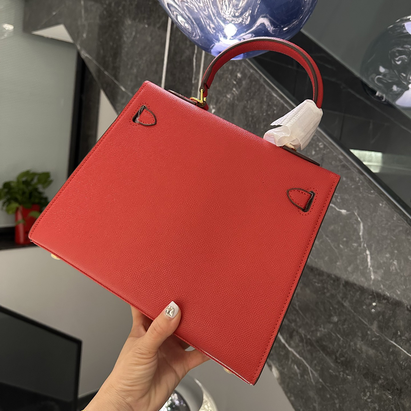 16070606666934630579241820_1 【希少 × ゴールド金具】HERMES/エルメス ミニ ケリー 25 バッグ - 画像 (1)