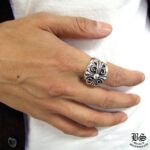 クロムハーツ キーパーリング 芸能人着用・愛用 クロムハーツリング(指輪) G-Dragon、西川貴教、藤ヶ谷太輔、D-LITE、黒柳能生、木村拓哉