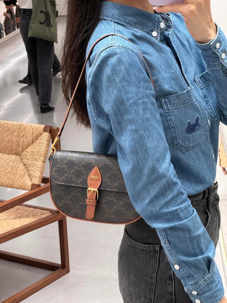 16070699081978974144131820_1 Celine/セリーヌ 25FW トリオンフ フォルコ ショルダーバッグ 122652GTL - 画像 (1)