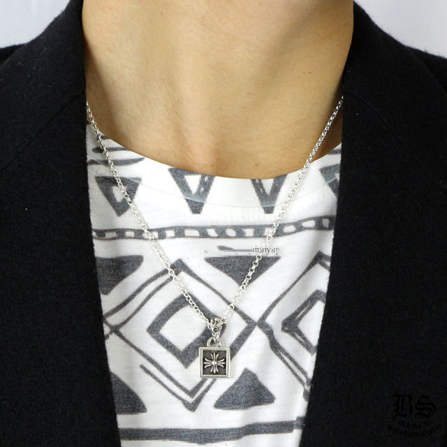 16070897003450102403541820_1 クロムハーツ フレームドCHプラスチャーム - 画像 (1)