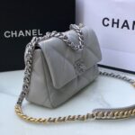 シャネル/CHANEL 19 small 1160 64