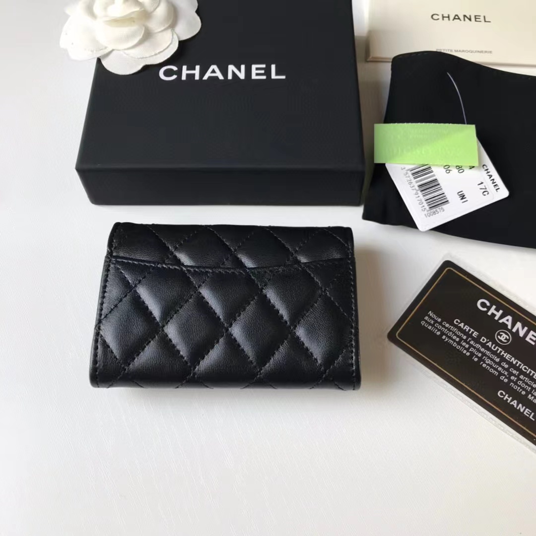 16071854971026709348071820_1 シャネル/CHANEL Classic Leather Wallet In Black - 画像 (1)