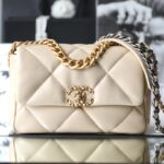 シャネル/CHANEL 19 AS1160 2