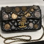 シャネル/CHANEL FLAP BAG AS2675