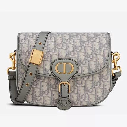 16071855256105331393871820_1 累積売上総額第1位【DIOR】DIOR BOBBY ミディアムバッグ - 画像 (1)