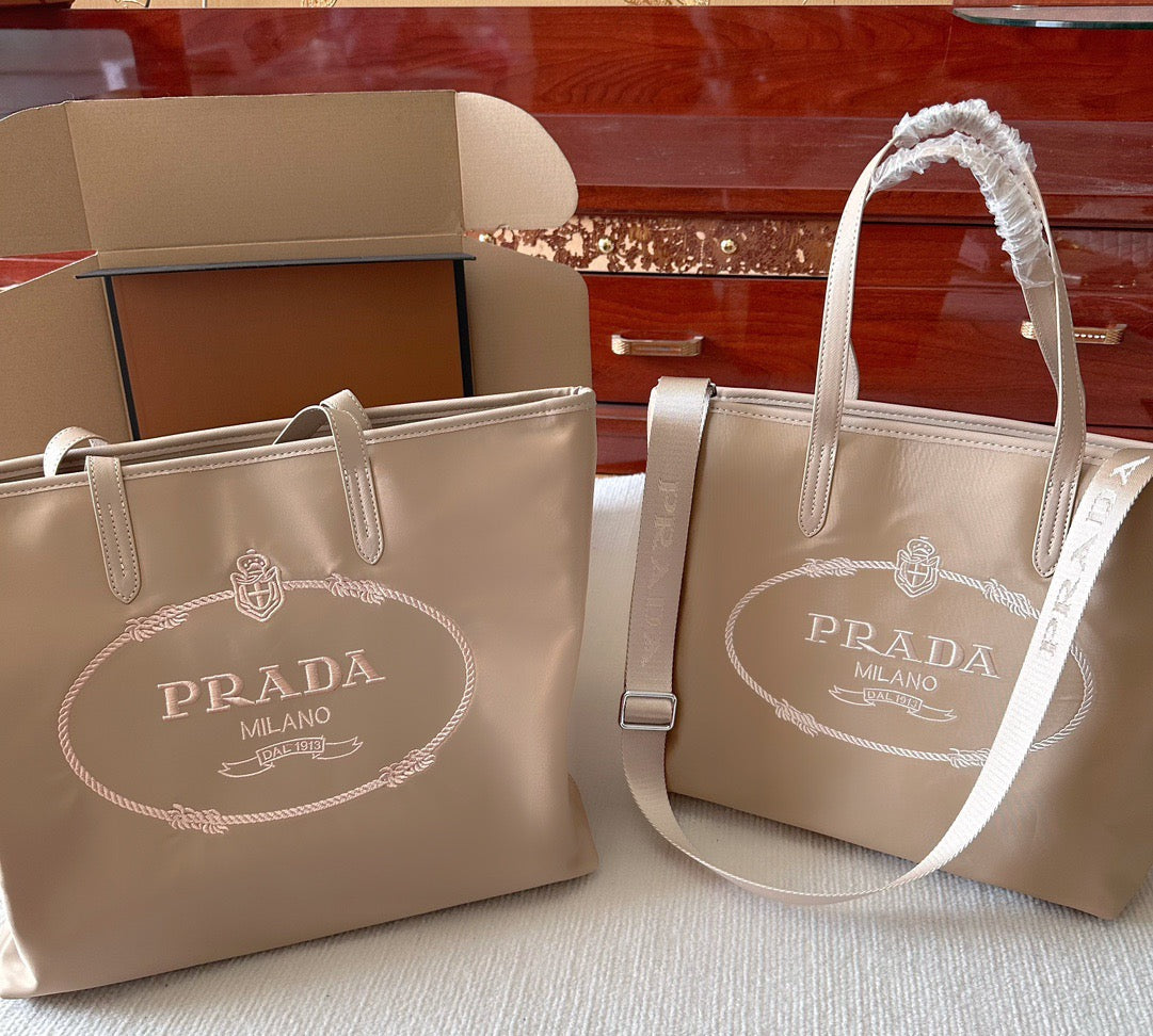 16071857034484858691231820_1 PRADA tote 新しい ライト ファッション ハンドバッグ - 画像 (1)