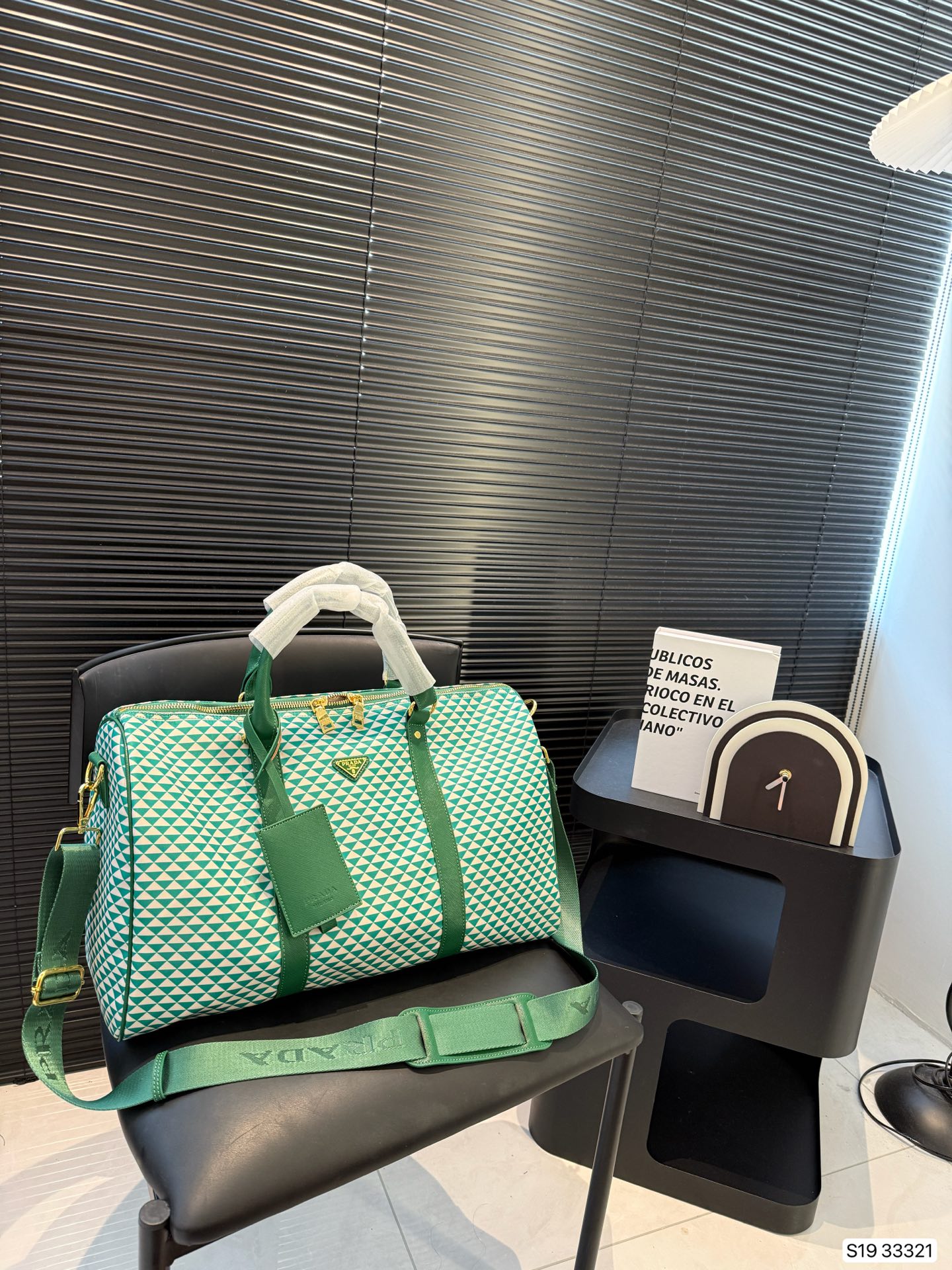 16071857035734425737801820_1 【PRADA】プラダ 旅行バッグトラベルバッグ 33321 - 画像 (1)