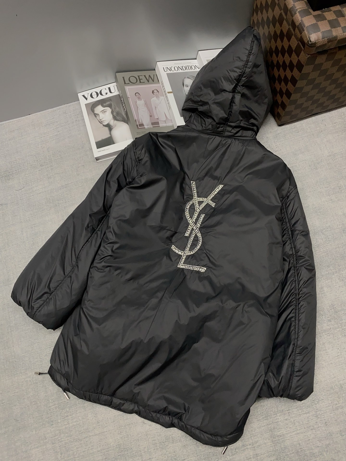 16071867762955641605071820_1 【サンローラン】YSLダウンジャケット SS96434 - 画像 (1)