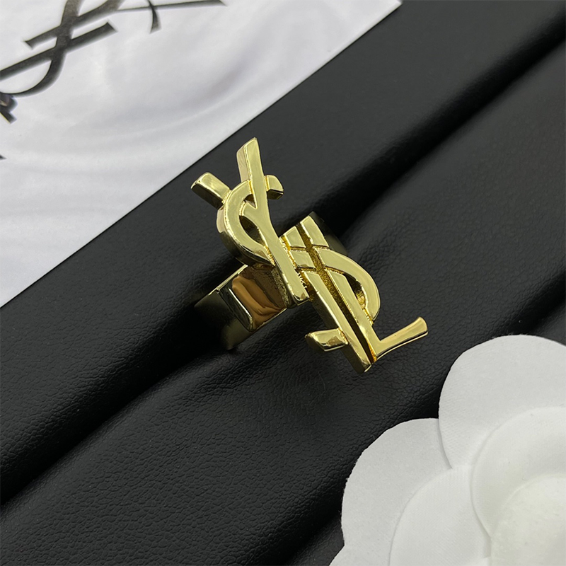 16071867763657432549141820_1 【サンローラン】YSLファッションリング02 SS92267 - 画像 (1)