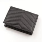 【サンローラン】【Saint Laurent】LOU マテラッセ二つ折り財布 ブラック