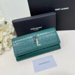 【サンローラン】【SAINT LAURNT】年末新品バカ売れ財布