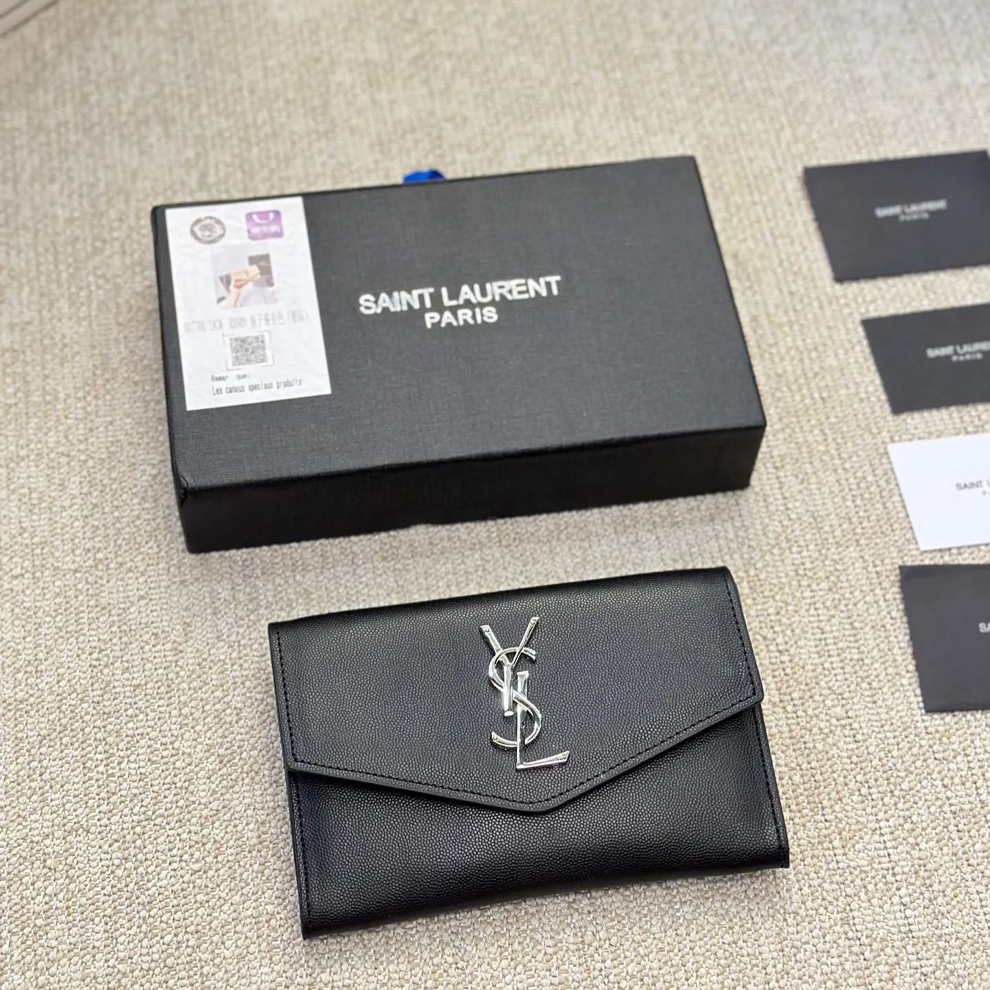 16071867765530608713961820_1 大人気!!【サンローラン】Saint Laurent【本物保証】UPTOWN チェーンバッグ - 画像 (1)