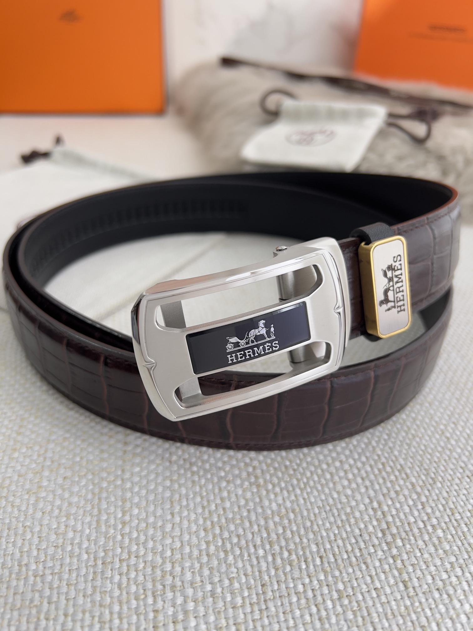 16071872474335284217811820_1 【2024】【HERMES】エルメス 3.5cmベルト メンズ - 画像 (1)