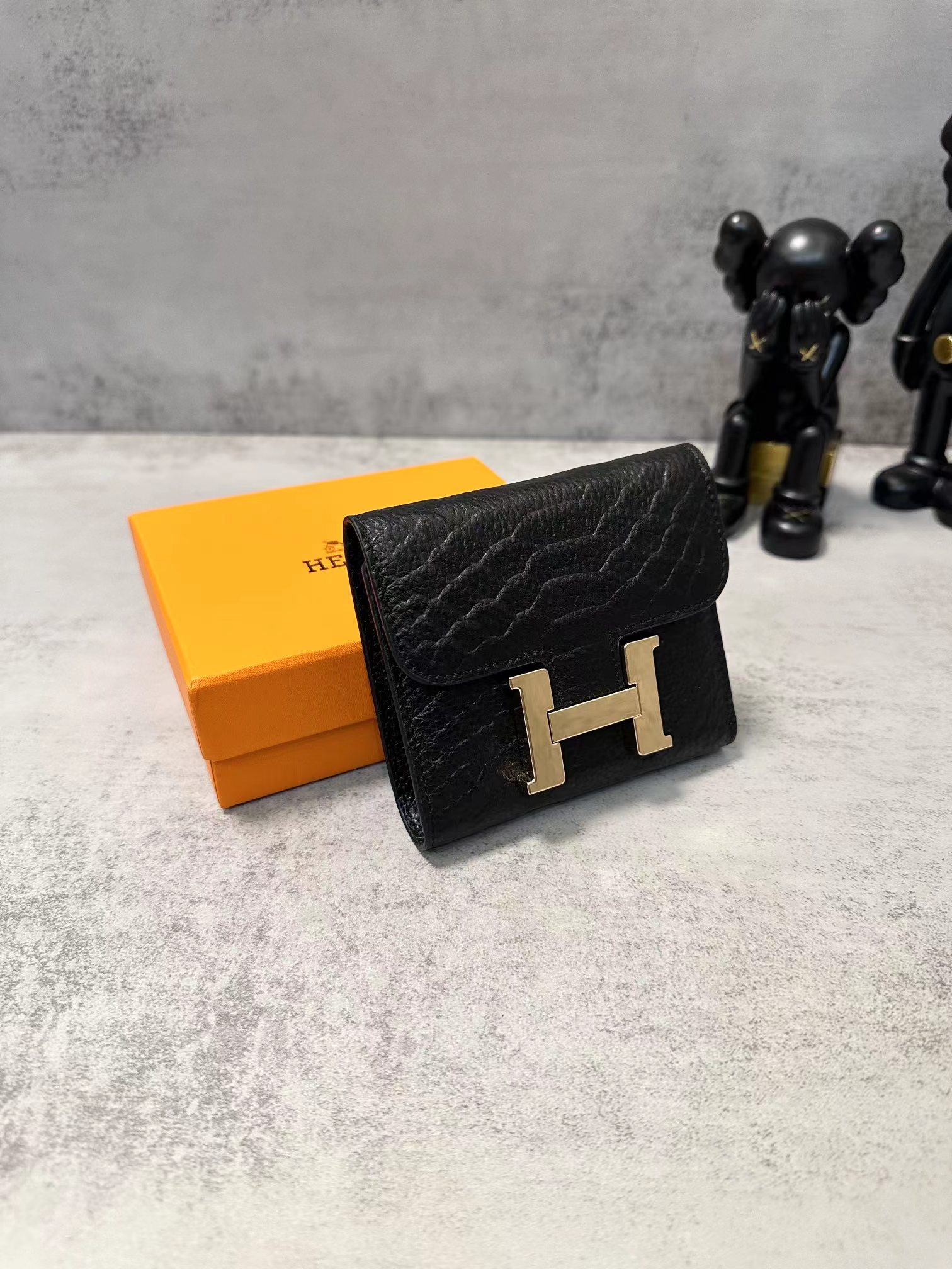 16071872475518413491021820_1 完売必至♪【HERMES】エルメス コンスタンスコンパクト 財布 - 画像 (1)