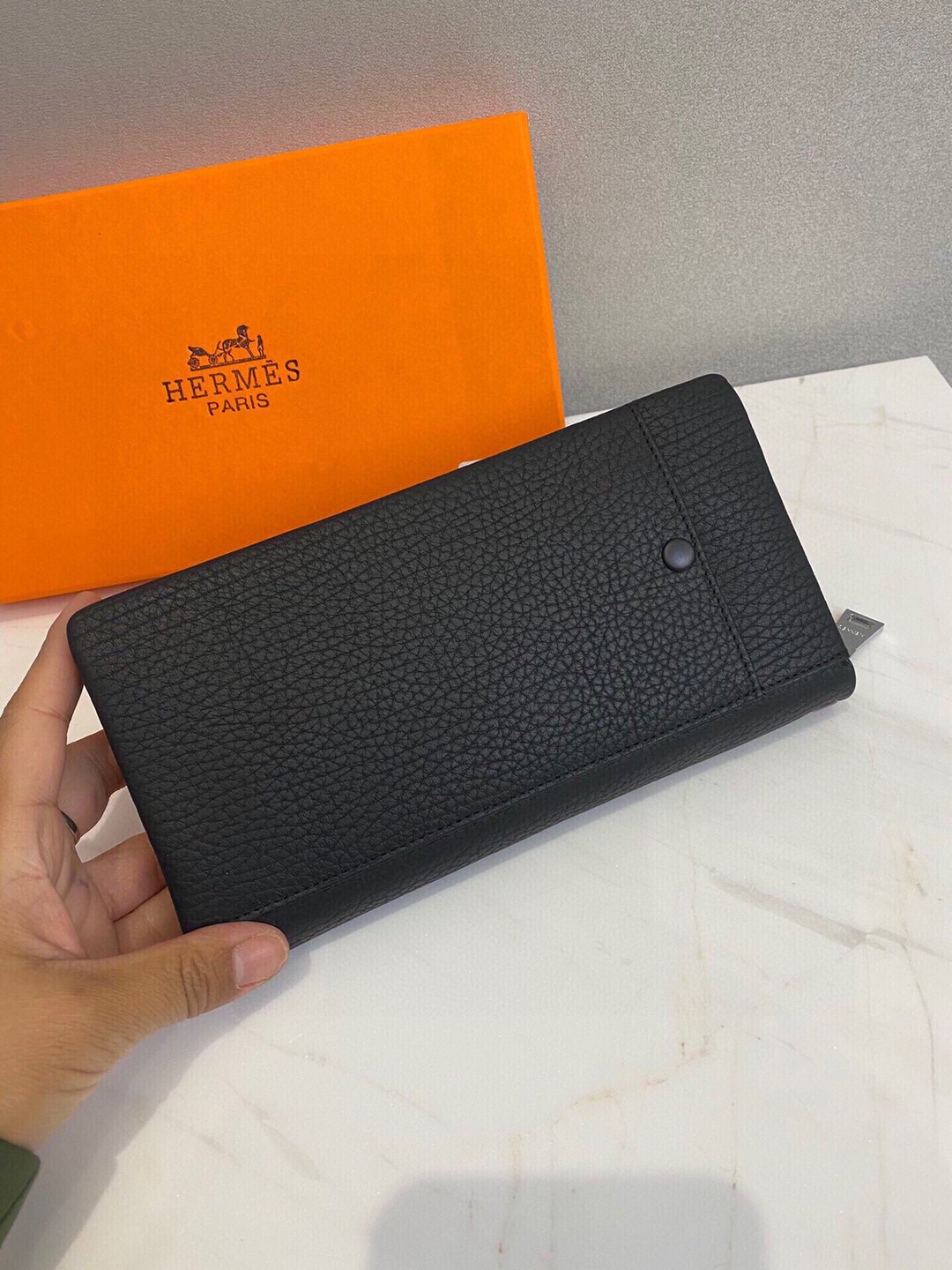 16071872477828468362851820_1 【HERMES】エルメス クラッチバッグ 財布 21x10cm - 画像 (1)
