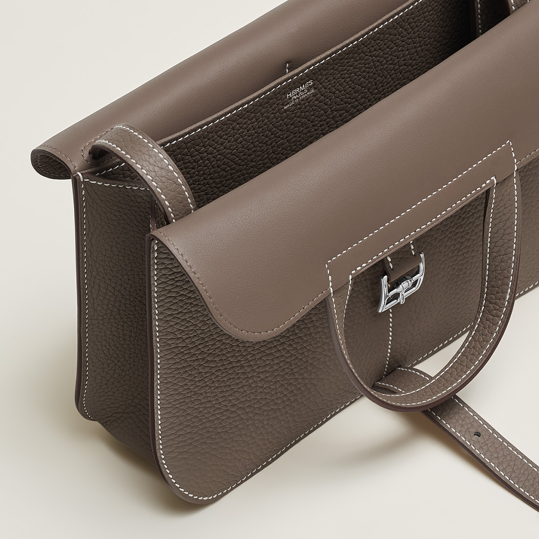 16071872479390930489331820_1 【HERMES】エルメス ハルザン 25 ハンドバッグ3 - 画像 (1)