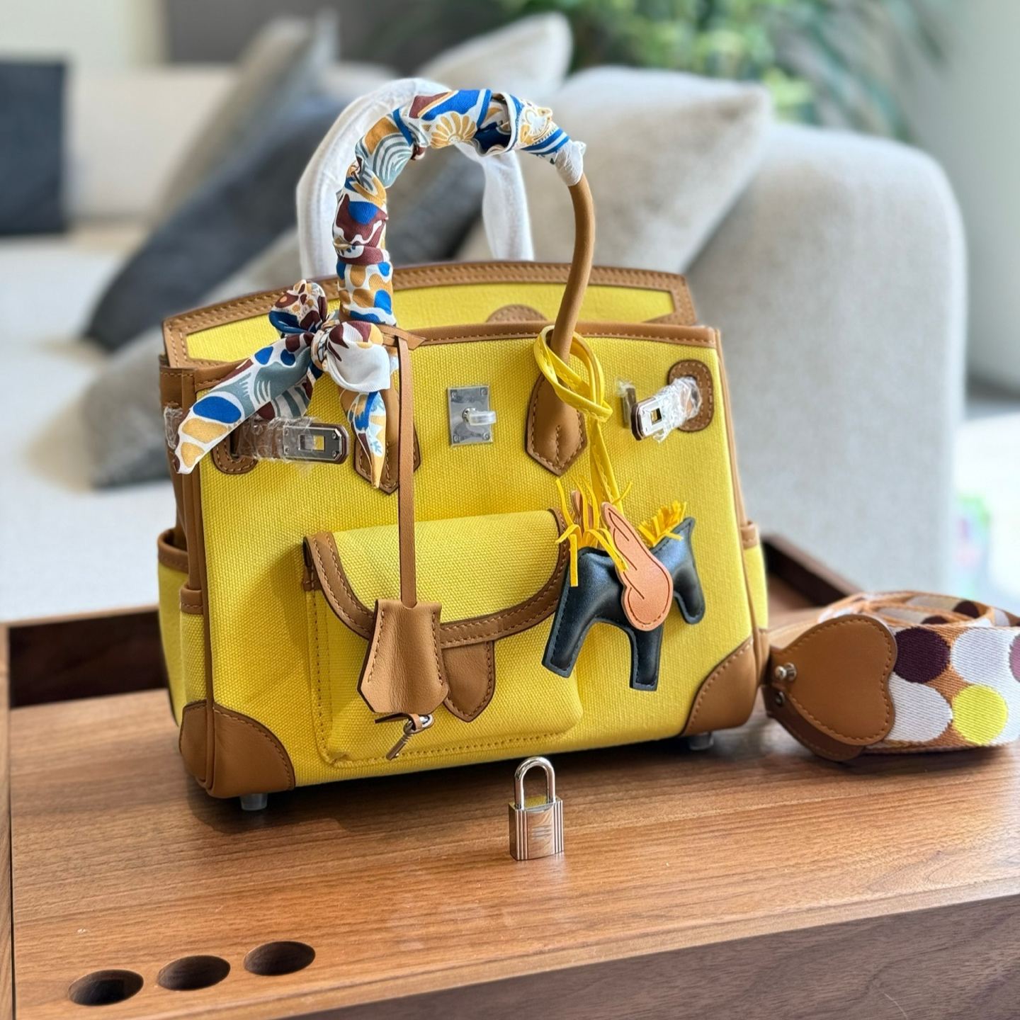 16071872482385663542021820_1 【HERMES】エルメス Birkin cargo 25 - 画像 (1)