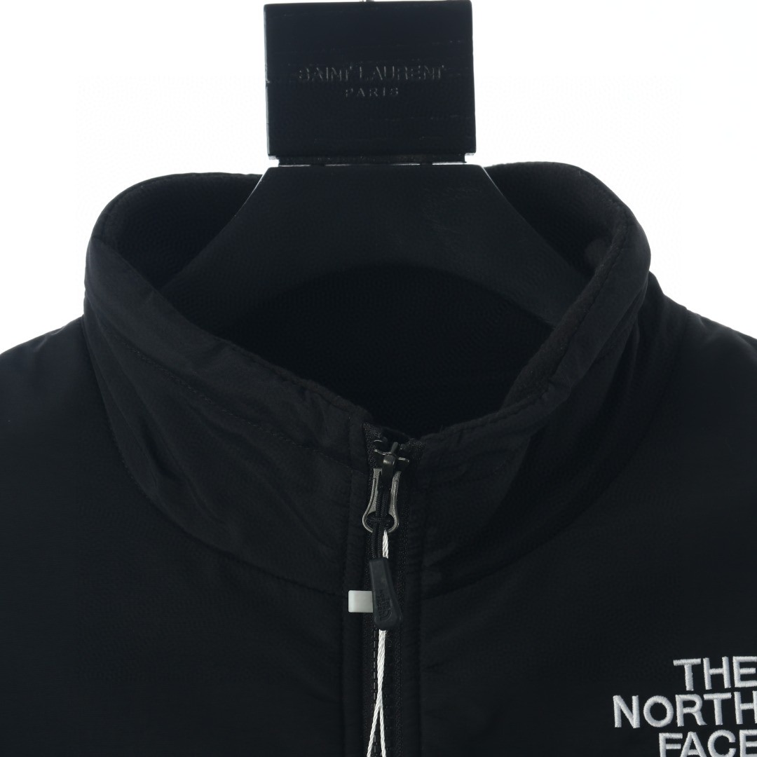 16071886738790566254081820_1 Supreme & The North Face 連名フリ`スジャケットです - 画像 (1)