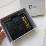 Dior （ディオール） 三つ折り財布