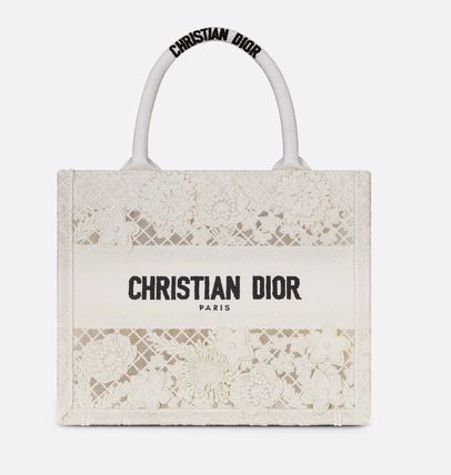16071887216598128187111820_1 国内完売!新作 DIOR BOOK TOTE スモール トートバッグ D-Lace - 画像 (1)