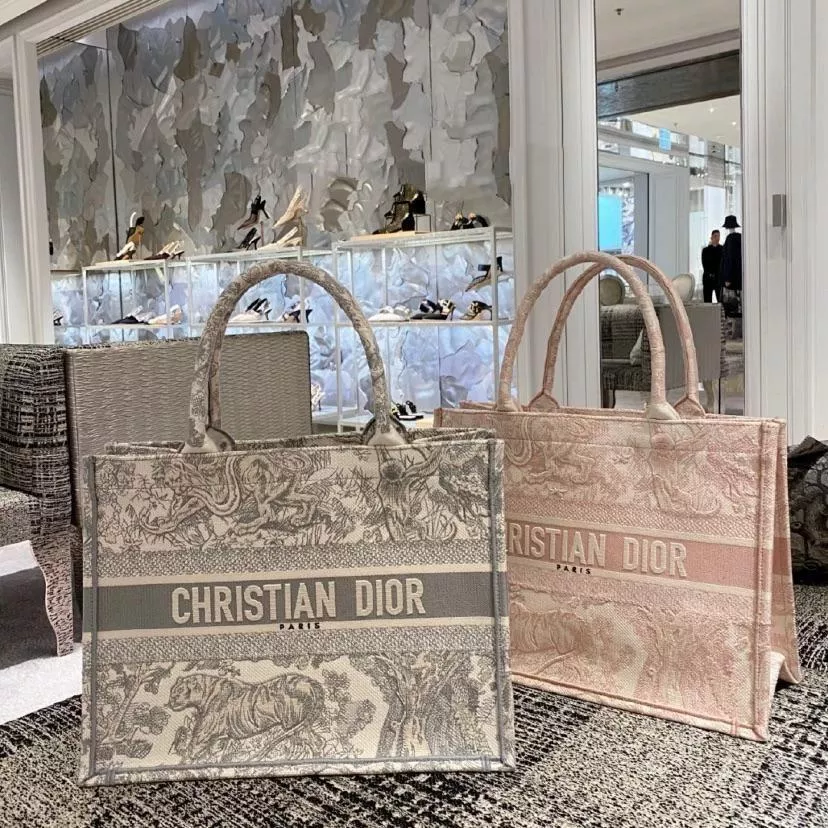 16071887218192299243831820_1 DIOR トワル ドゥ ジュイ スモールトートバッグ - 画像 (1)