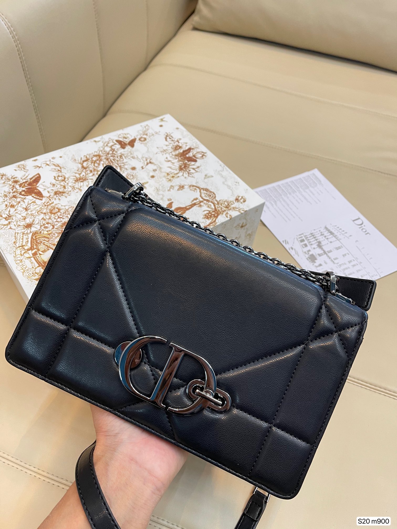 16071887220729517619981820_1 激安卸値で販売!Dior 最新モンタシリーズ - 画像 (1)