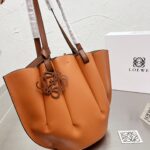 Loewe-ロエベ シェル トートバッグ