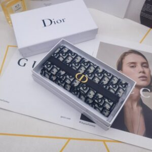 【AT10142】ディオールオブリーク柄長財布 - 高級牛革素材と金属ロゴバックル付き | Dior Paris