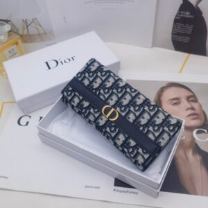 【AT10142】ディオールオブリーク柄長財布 - 高級牛革素材と金属ロゴバックル付き | Dior Paris
