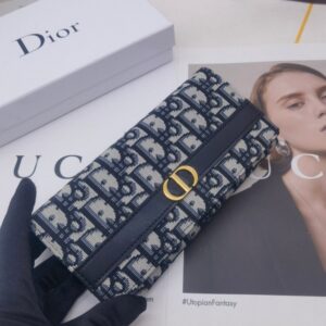 【AT10142】ディオールオブリーク柄長財布 - 高級牛革素材と金属ロゴバックル付き | Dior Paris