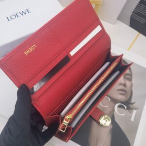 【AT10144】LOEWE（ロエベ）赤色レザー財布 - 高級感と活力を表現するファッションアイテム | Loewe