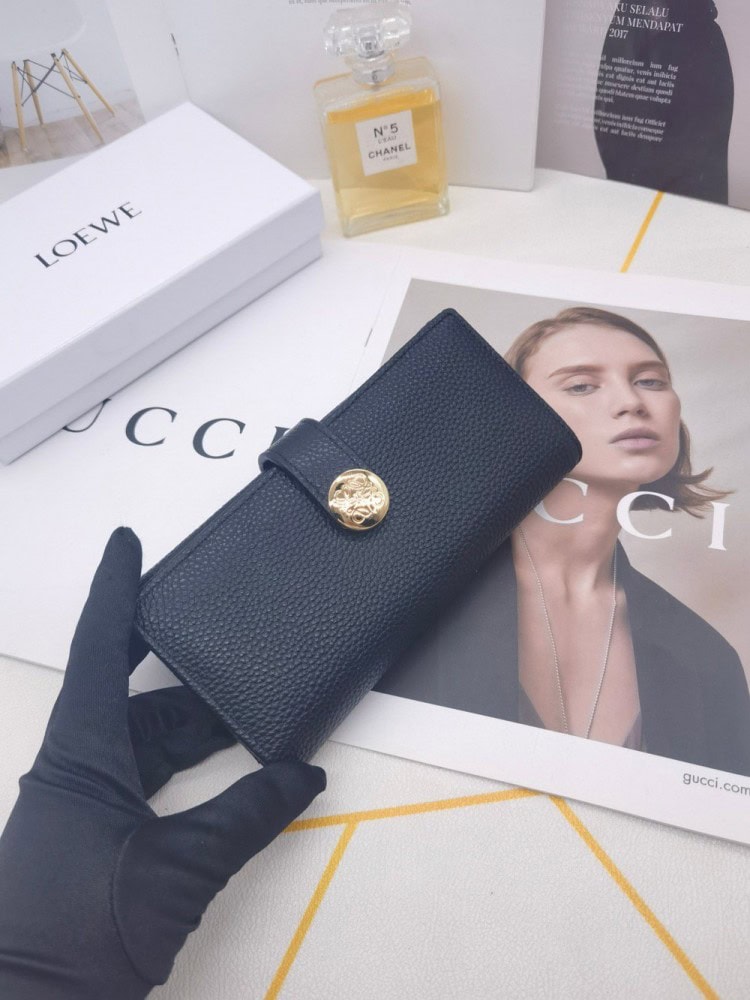 【AT10145】LOEWE レザーウォレット - 高級な牛革、シルクのような触り心地、エレガントなデザインと豪華な機能 | Loewe Madrid