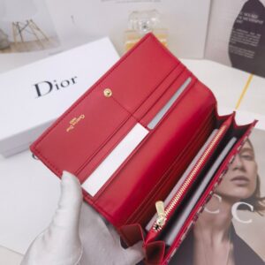 【AT10147】ディオールのクラシックなモノグラム財布：豪華な輸入牛革と金属ディテールで優雅さを象徴！ | Dior