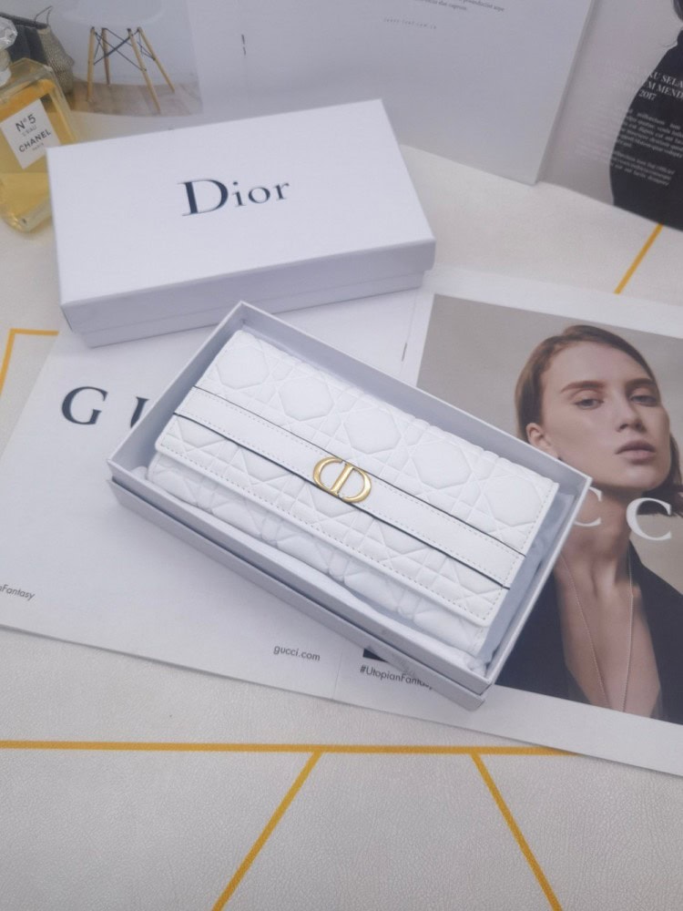 【AT10152】ディオール Dior ロングウォレット - クラシックな菱形柄と贅沢な質感 | Gucci Firenze