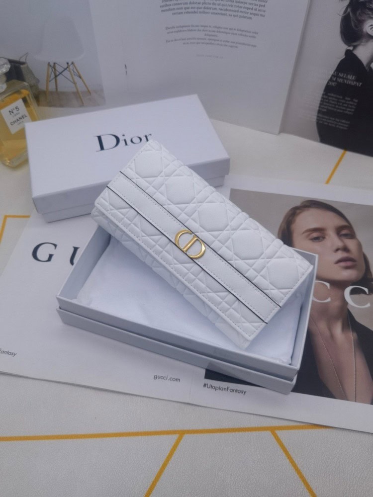 【AT10152】ディオール Dior ロングウォレット - クラシックな菱形柄と贅沢な質感 | Gucci Firenze