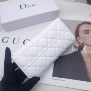 【AT10152】ディオール Dior ロングウォレット - クラシックな菱形柄と贅沢な質感 | Gucci Firenze