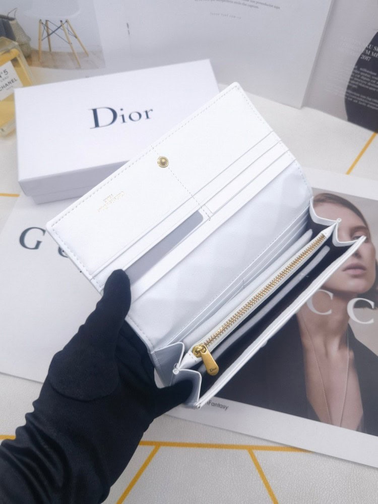 【AT10152】ディオール Dior ロングウォレット - クラシックな菱形柄と贅沢な質感 | Gucci Firenze