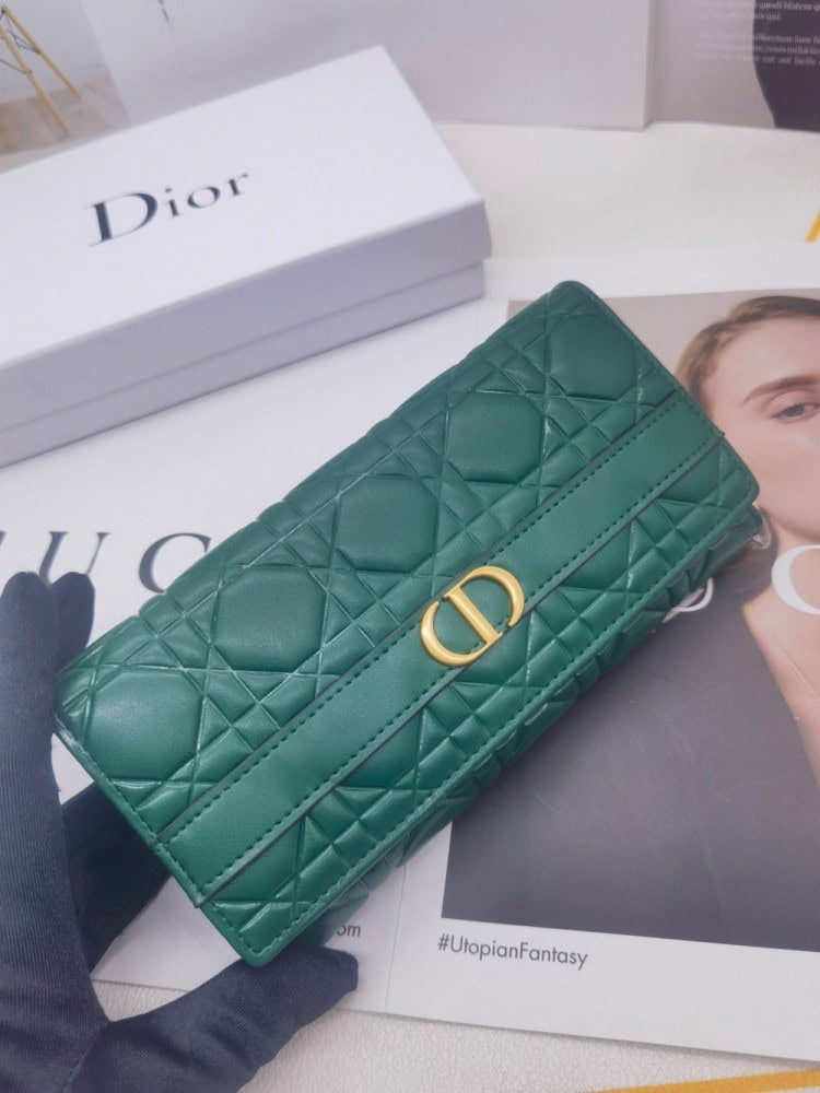 【AT10156】ディオール レディ・ディオールシリーズ ダイヤ型型押し加工 輸入牛革 財布 | Gucci Firenze