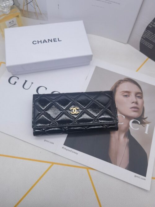 【AT10157】シャネルのクラシックなダイヤ柄牛革財布 | Chanel