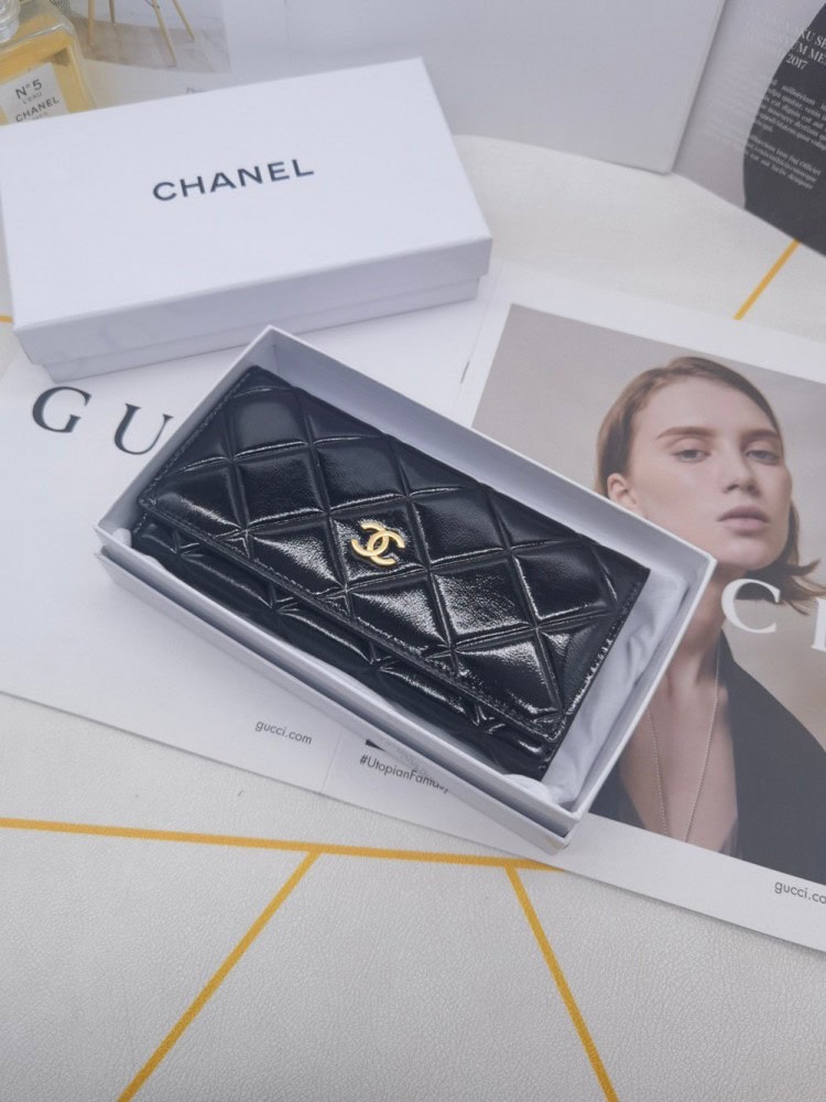 【AT10157】シャネルのクラシックなダイヤ柄牛革財布 | Chanel
